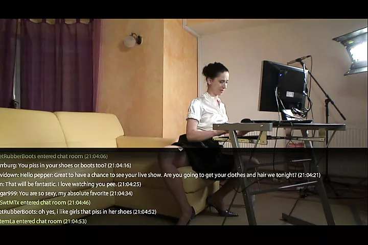 White wet panties, chatting | xHamster