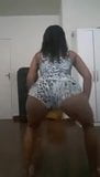 Cerejinha Dancando com Roupa de Dormir snapshot 1