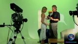 Erotische blonde Dora Venter fickt eine Crew am Set snapshot 4