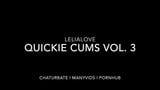 Quickie cums 3 - dedilhando minha bunda. snapshot 1