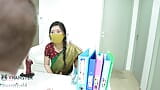 Indisches desi-mädchen von ihrem Arzt mit großem schwanz gefickt (Hindi-Drama) snapshot 5