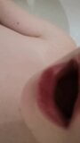 Masturbation douce dans le bain avec orgasme snapshot 10