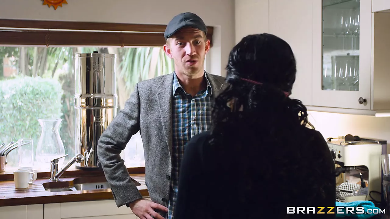 Brazzers - kiki minaj - big butts like it big