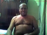 Papi masturbándose snapshot 14