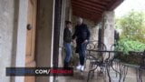 Sexo en la granja con adolescente caliente snapshot 4