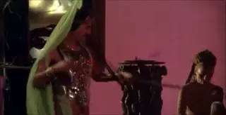 Semiz lezbiyenlar bilan porno filmlarni onlayn tomosha qiling