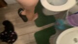 Azzura ragazza italiana si fa sfondare in bagno poi in camera !!! snapshot 9