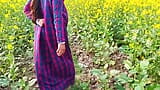 সর্ষে খেতে বৌদি কে চোদা !! Sarso ki khet me bhabi ko pel diya !! Khet me bhabhi ko choda snapshot 1