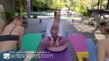 Vr bangers 3 - amantes de la polla en clase de yoga snapshot 2