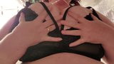 Provocando con mis enormes tetas naturales snapshot 8