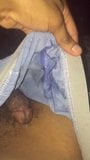 Cum empapado mis boxers azules snapshot 2