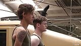 Army rekryterar Mickey Taylor och Leo Rain knullar Colby Parker snapshot 1