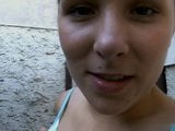 Kelly gosta de se masturbar no jardim snapshot 3