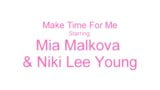 Zvědavá dívka Niki Lee Young jí kundičku s Miou Malkovou! snapshot 1