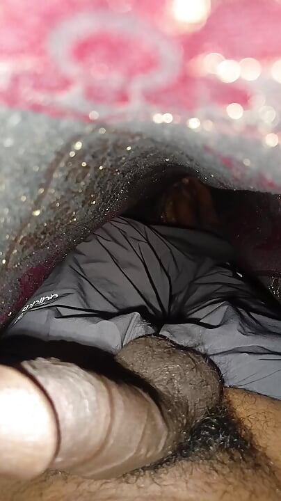 Most popular desi boy sex and handjob video with girls