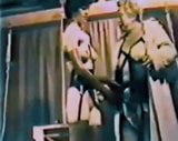 Vintage abuelita bondage (color mejorado) snapshot 2