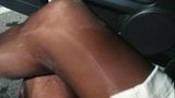 Pisse in echte Nylons und Stilettos snapshot 2