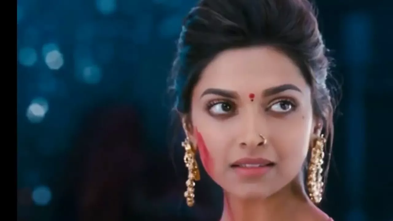 Deepika Padukone Hot and Sexy Assets: Celebrity Porn