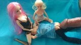 Barbie-Puppe und ihre Freunde. Appetitlicher Arsch. snapshot 2