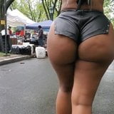 Big booty walking through a bbq snapshot 4