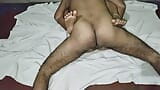 Sexe bhabhi indien sexy et jeune, une femme au foyer indienne baise par son beau-fils snapshot 13