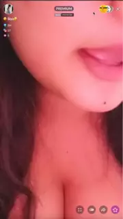 Siya en direct sur le tango - les seins d'une indienne | xHamster