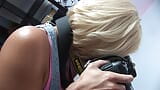 Tia Layne se folla a Romana Ryder con un consolador de vidrio snapshot 5