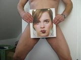 Emma Watson kommt mit Tribut # 1 snapshot 4