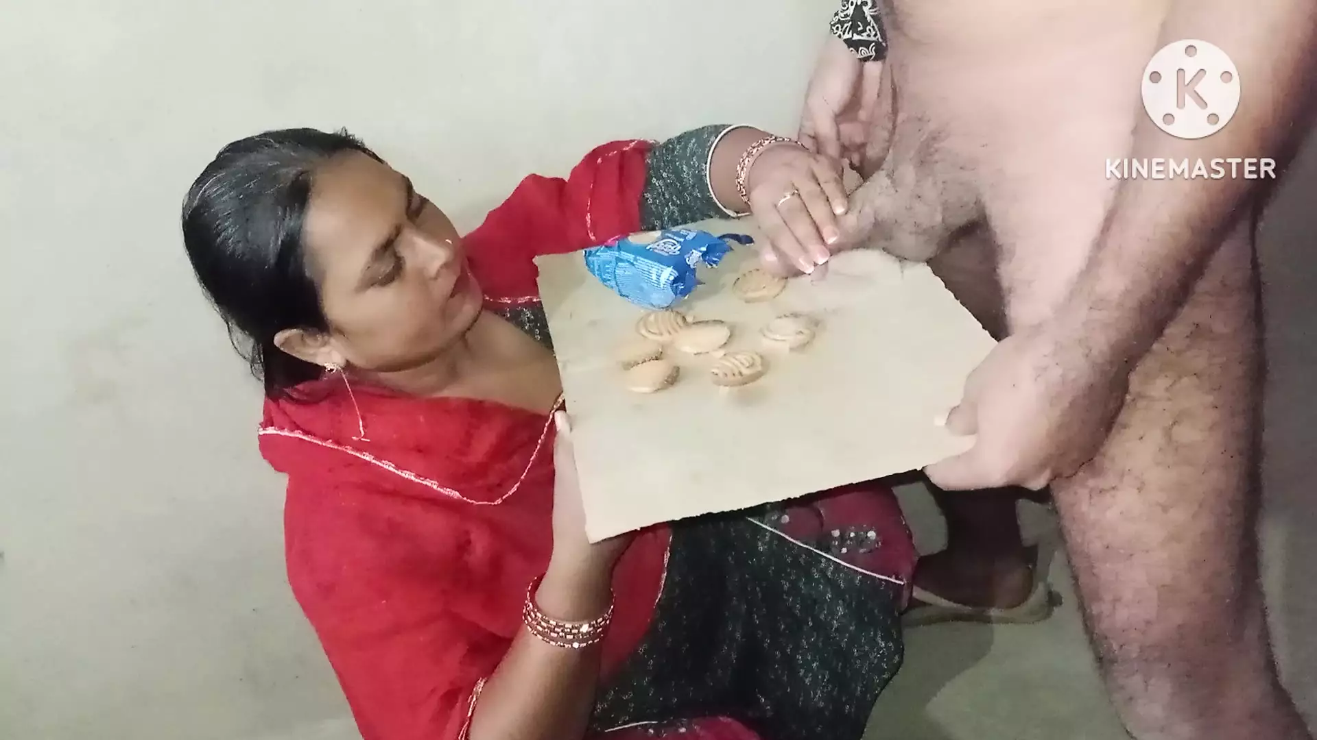 Porn Video Xxx Video Download Ladki Ka Sparm - Desi girl eating sperm bhai ka lund chus kar mal nikala biscuit par chudai  | xHamster