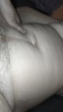 Une grosse chatte poilue mature se fait baiser, snapshot 13