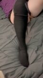 プッシーはスタイルがあり、黒いストッキングを履いたアメリカ人熟女 snapshot 1