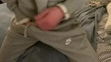 Sparando sperma su tutta la felpa e pantaloni della tuta Nike snapshot 7