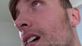 Gaycastings - strakke zee Knox probeert porno snapshot 7