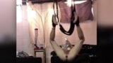 Livenlove em um swing de sexo abre o cu snapshot 24