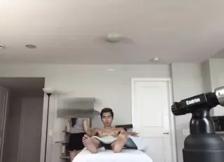 Legit Thai Rmt Giving into Huge Asian Cock 1st Appointment | xHamster