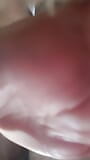 Close-up harde pik die diep in het poesje van de slet gaat en meerdere ejaculeert snapshot 13