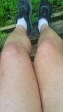 Großes Abspritzen auf meine nackten Beine im Wald snapshot 6