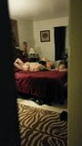 見知らぬ人がバスルームから撮影しているガールフレンドをファック snapshot 9