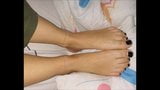 Noulita moves her sexy (size 37) feet, part 14 snapshot 2