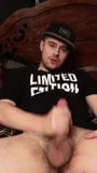 Chris Crocker masturbándose y descargando snapshot 1