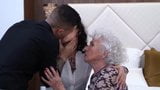 Abuela de 86 años, mujer de 30 y chico en trío bisexual snapshot 2