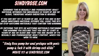 Sindy Rose накачивает ее анальный пролапс насосом для пениса и ...