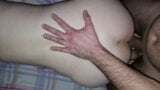 Sesso anale per una milf matura di 54 anni che termina con un creampie anale 2of2 snapshot 17