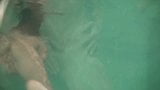 Света Смешная с маленькими сиськами и киской под водой snapshot 7