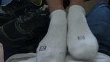 Zum ersten Mal riechen Socken snapshot 2