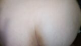 私の大きなペニスで妻の丸いお尻を犯す snapshot 14