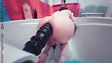 Tiffany Ciskiss folla el culo de su mariquita en un consolador acanalado xxl en la bañera snapshot 2