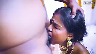 Desi Indian 18 Girl Suhana's very 1st Live Suhaagrat on Cam Hindi ...