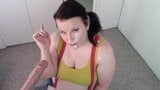 Misty gibt Blowjob und bekommt Gesichtsbesamung snapshot 16