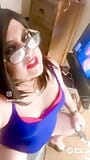 Compilation di travestiti krissy sweet indossando tacchi alti sexy e lingerie snapshot 1